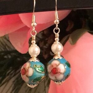 🔥ON SALE🔥3/$30🔥 💖 LA Design💖Handmade Earrings